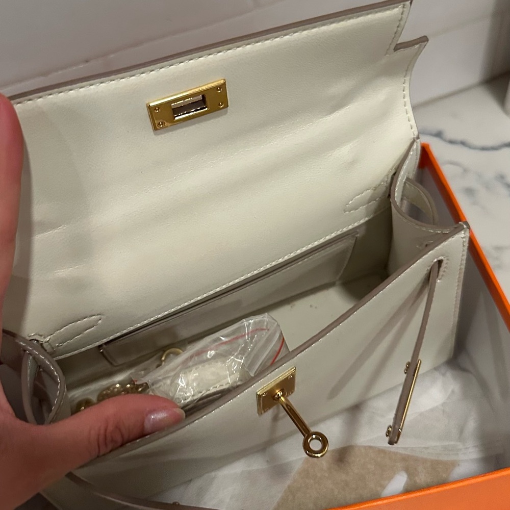 Cream Micro Bag - Picture 5 of 7